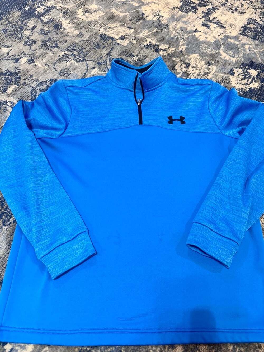 Under Armour 1/4 Zip Pullover Size MD/M Blue